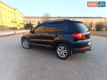 Авто Volkswagen Tiguan 2015 № 8590297