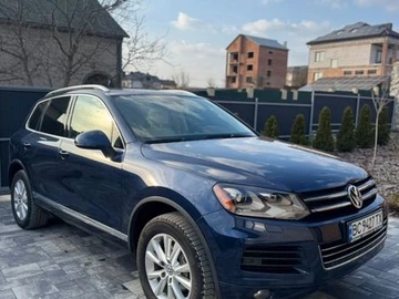 Авто Volkswagen Touareg 2012 № 8590327