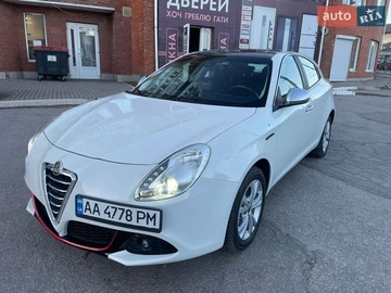Авто Alfa Romeo Giulietta 2012 № 8590373