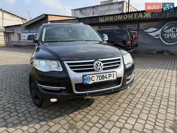 Авто Volkswagen Touareg 2007 № 8590377