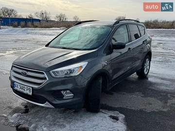 Авто Ford Escape 2018 № 8590398