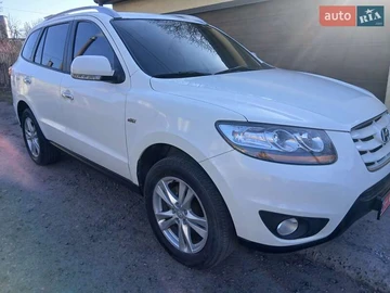 Авто Hyundai Santa Fe 2010 № 8590774
