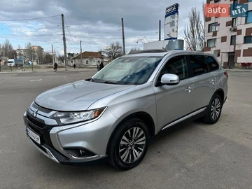 Авто Mitsubishi Outlander 2019 № 8590781