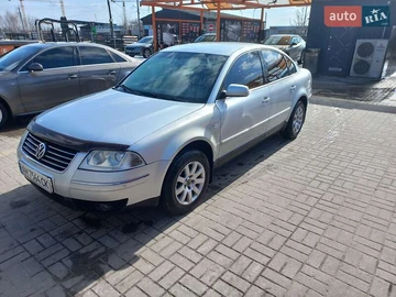 Авто Volkswagen Passat 2003 № 8590833