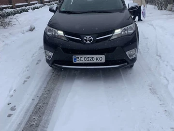 Авто Toyota Rav4 2013 № 8591009