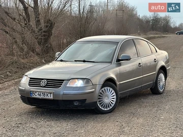 Авто Volkswagen Passat 2004 № 8591052