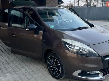 Авто Renault Scenic 2012 № 8591106