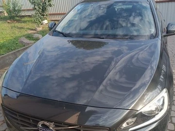 Авто Volvo V60 2016 № 8591277