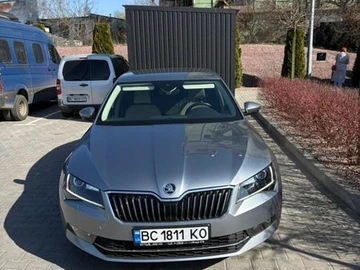 Авто Skoda Superb 2019 № 8591301