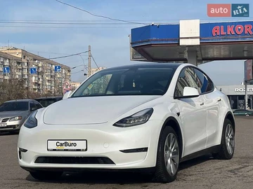 Авто Tesla Model Y 2022 № 8591306