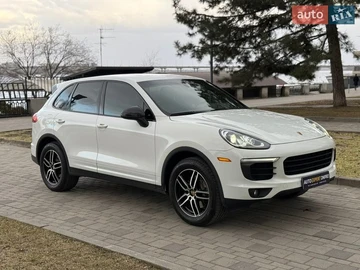 Авто Porsche Cayenne 2017 № 8591312