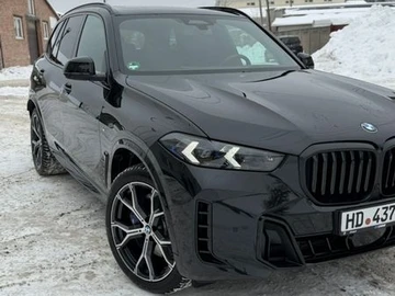 Авто BMW X5 2023 № 8591333