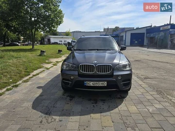 Авто BMW X5 2012 № 8591592