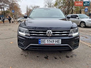 Авто Volkswagen Tiguan 2018 № 8591604