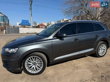 Авто Audi Q7 2015 № 8591625