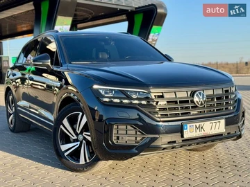 Авто Volkswagen Touareg 2018 № 8591633