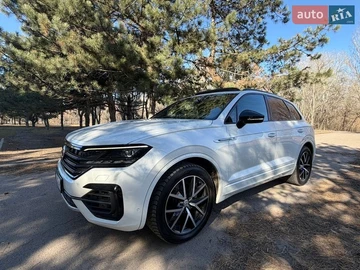 Авто Volkswagen Touareg 2019 № 8591637