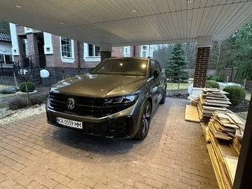 Авто Volkswagen Touareg 2023 № 8591641