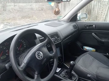 Авто Volkswagen Golf 2002 № 8591671