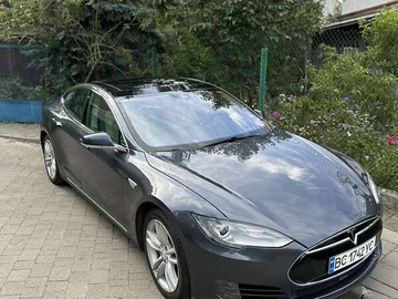 Авто Tesla Model S 2015 № 8591746