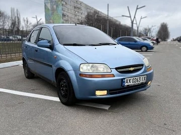 Авто Chevrolet Aveo 2004 № 8592010