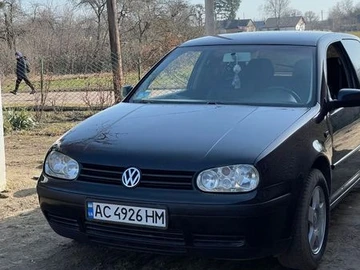 Авто Volkswagen Golf R 2000 № 8592018