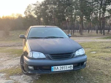 Авто Toyota Avensis 2000 № 8592019