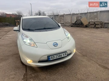 Авто Nissan Leaf 2011 № 8592032