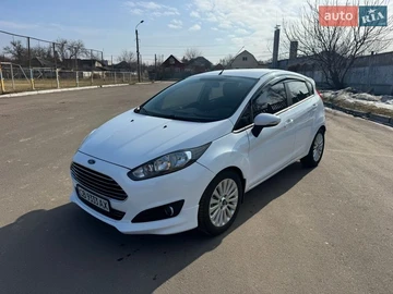 Авто Ford Fiesta 2015 № 8592247