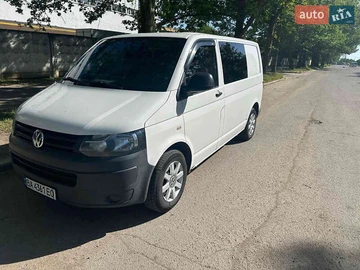 Авто Volkswagen Transporter 2011 № 8592256