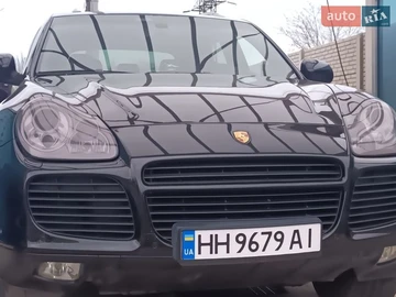 Авто Porsche Cayenne 2004 № 8592287