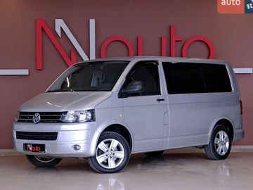 Авто Volkswagen Multivan 2012 № 8592403