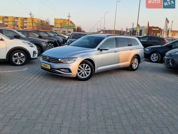 Авто Volkswagen Passat 2023 № 8592581