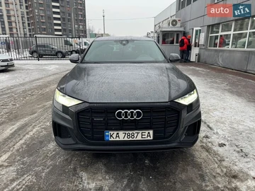 Авто Audi Q8 2020 № 8592647