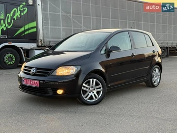 Авто Volkswagen Golf Plus 2009 № 8592924