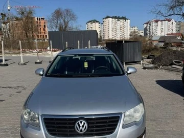 Авто Volkswagen Passat 2010 № 8592931