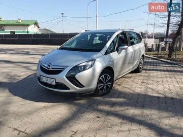 Авто Opel Zafira Tourer 2012 № 8592964