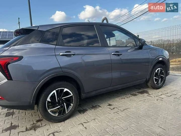 Авто  V 2020 № 8593191