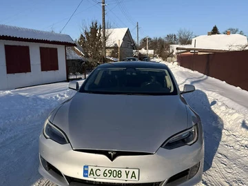 Авто Tesla Model S 2016 № 8593241