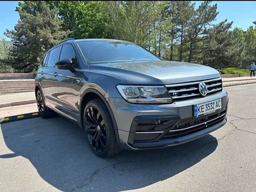Авто Volkswagen Tiguan 2020 № 8593242