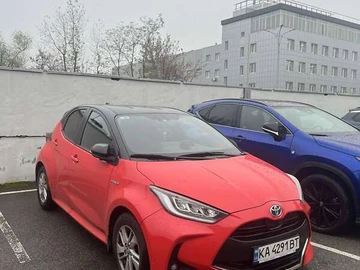 Авто Toyota Yaris 2020 № 8593286