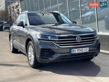 Авто Volkswagen Touareg 2018 № 8593469