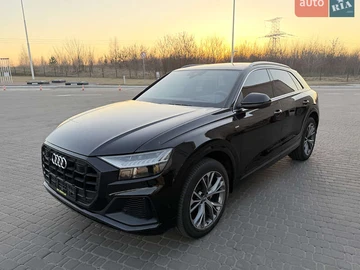 Авто Audi Q8 2019 № 8593493