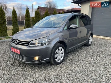 Авто Volkswagen Touran 2011 № 8593579