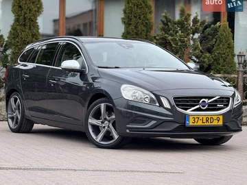 Авто Volvo V60 2012 № 8593804