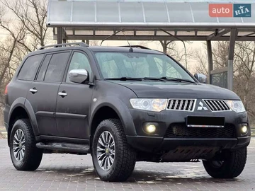 Авто Mitsubishi Pajero Sport 2010 № 8593827