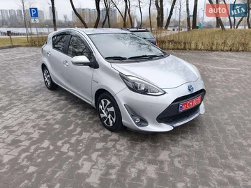 Авто Toyota Aqua 2019 № 8593832