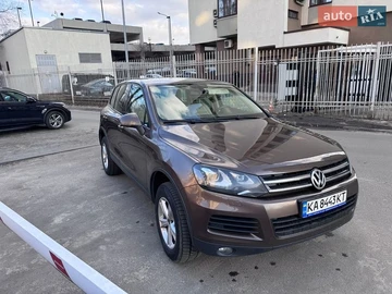 Авто Volkswagen Touareg 2012 № 8593907