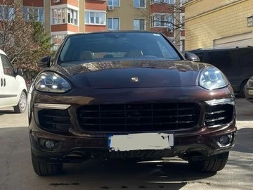 Авто Porsche Cayenne 2015 № 8593939