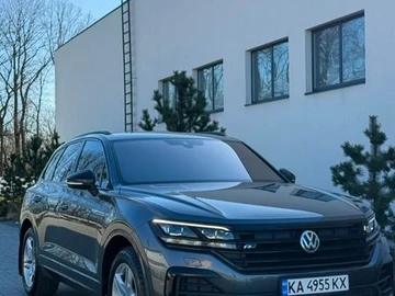 Авто Volkswagen Touareg 2019 № 8594158